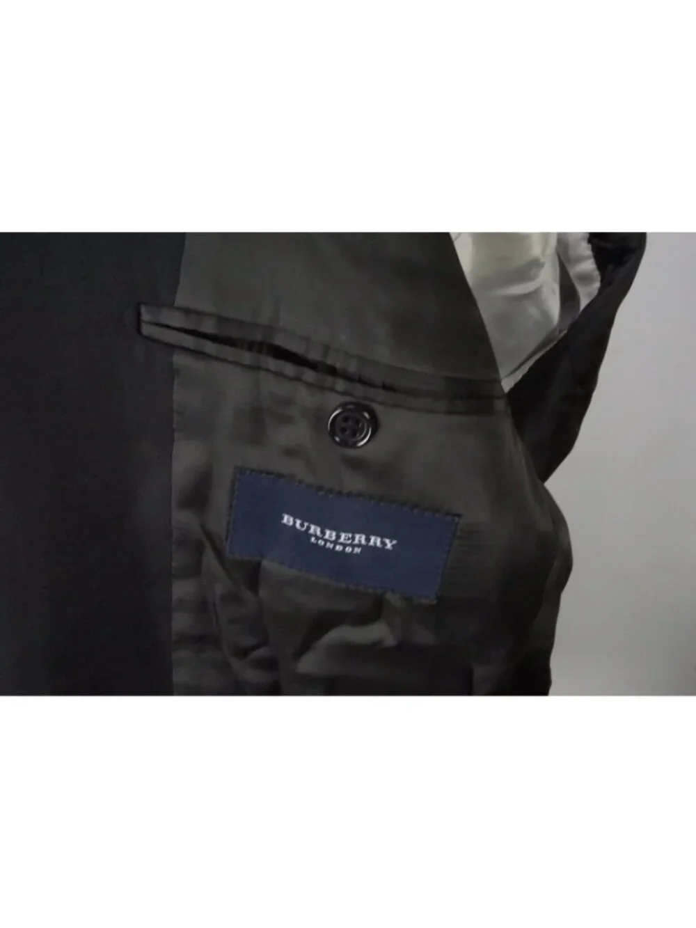 Burberry London Solid Black Wool 2 Pc Suit Jacket Pants Sz 40R BRAND NEW